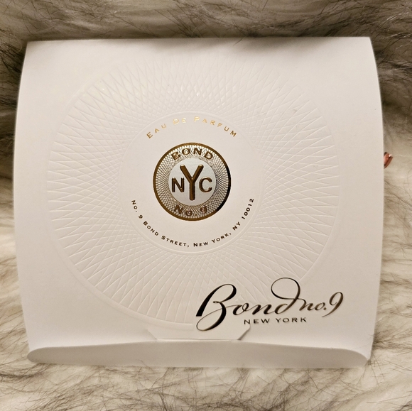 BOND NYC NO.9 - Picture 6 of 6